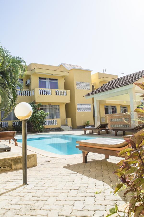 Pawenzi Serviced Apartments モンバサ エクステリア 写真